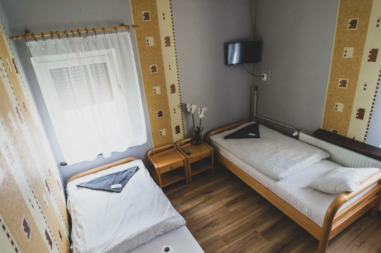 Zajazd Pod Lipami Lipno Kültér fotó